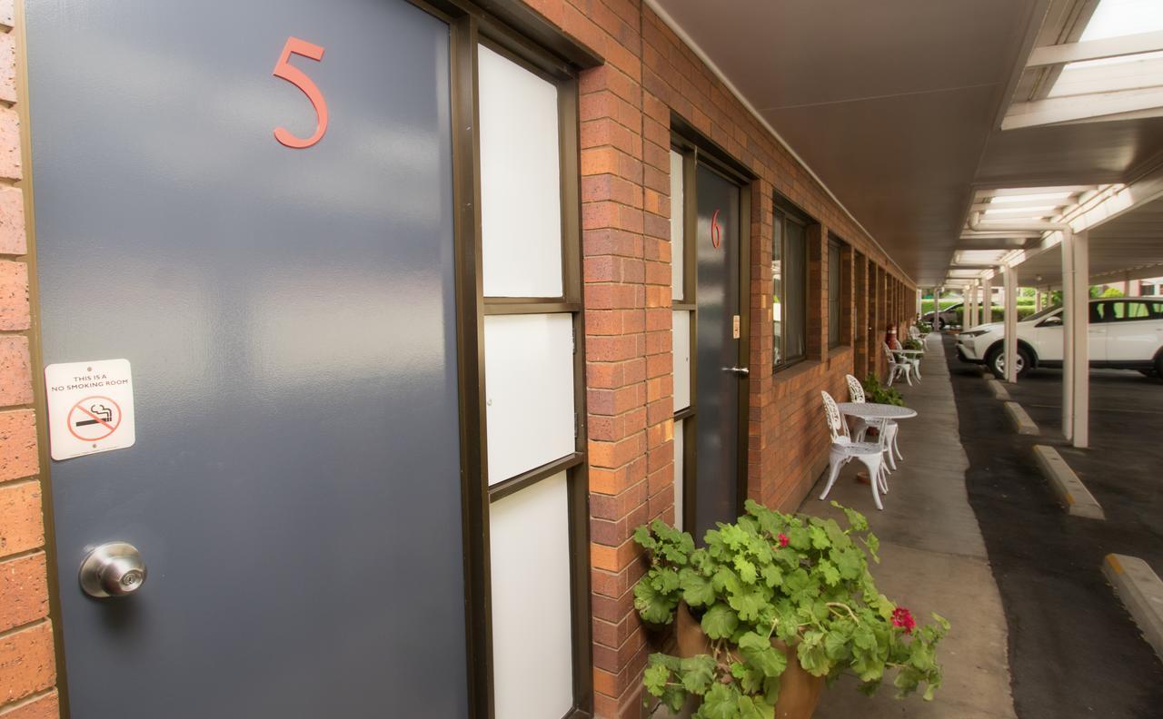 Country Pathfinder Motor Inn Dalby Exterior foto