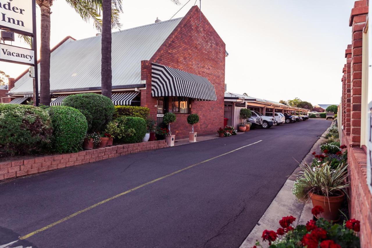 Country Pathfinder Motor Inn Dalby Exterior foto
